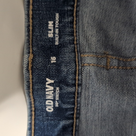 OLD NAVY Slim 360° Stretch Jean Shorts for Boys - Picture 2 of 9